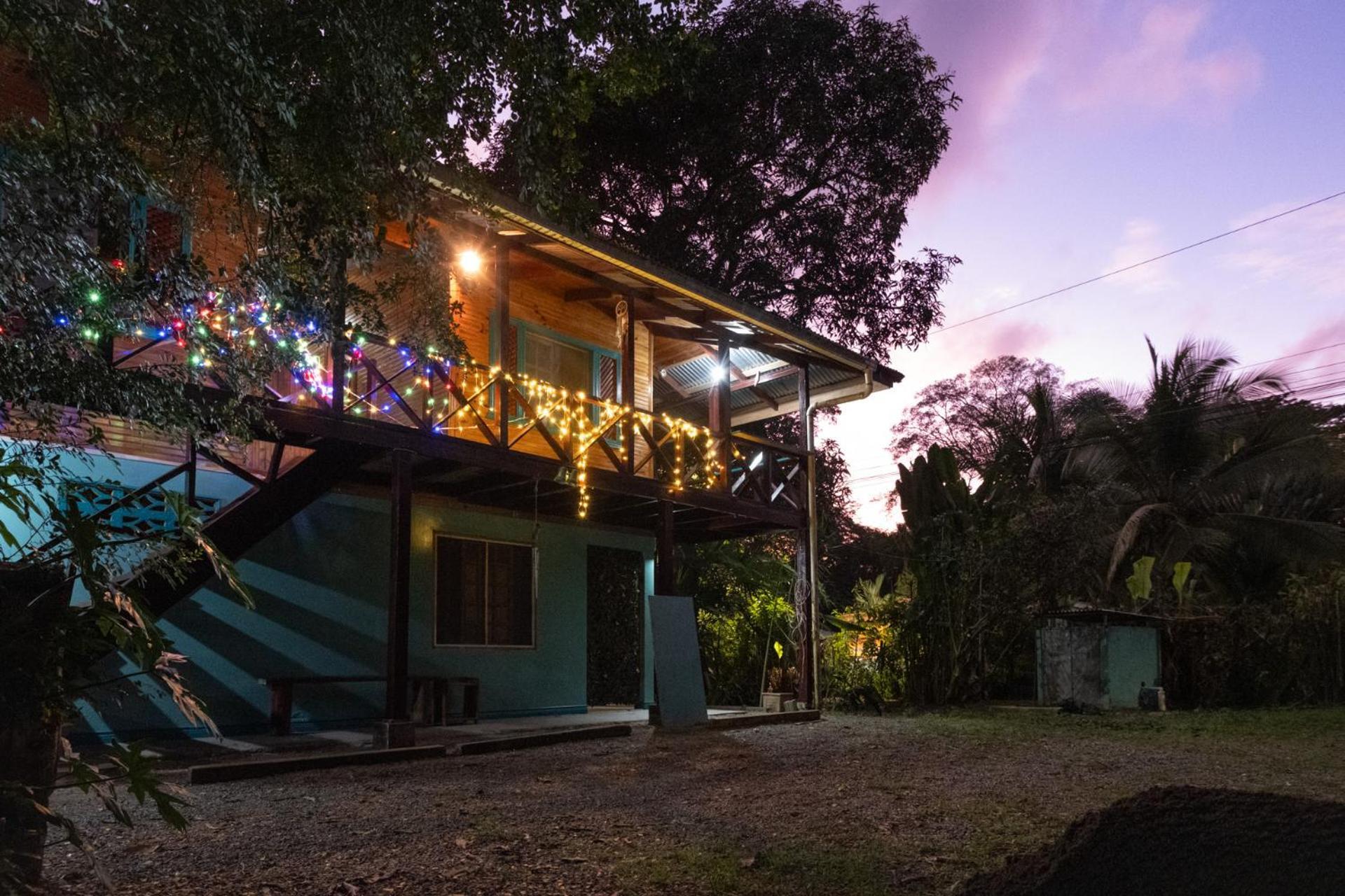 Hotel Casa Aldirica Cahuita Exteriér fotografie